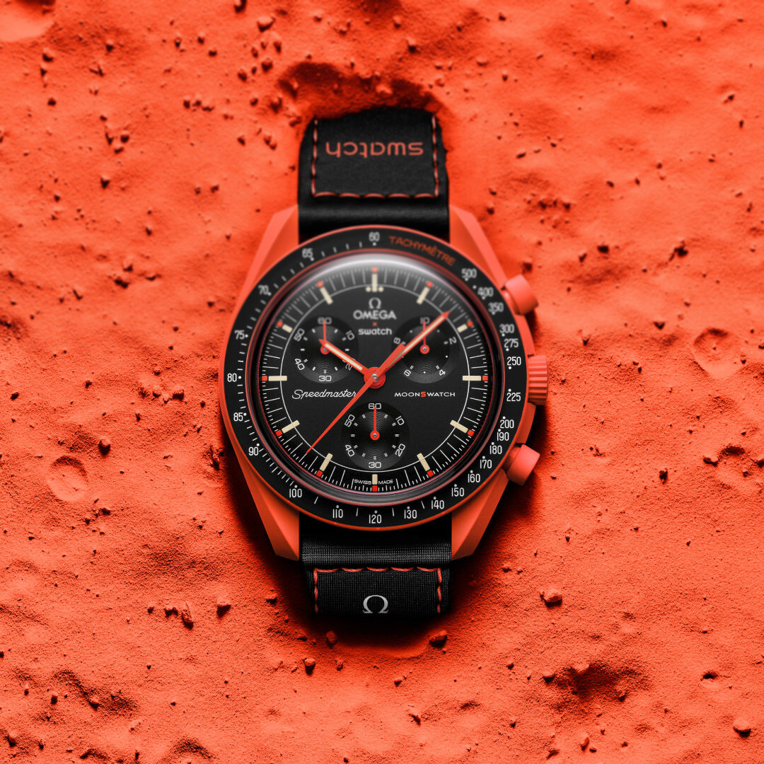 Omega x Swatch MoonSwatch Αποστολή στη Γη – Λάβα 42mm