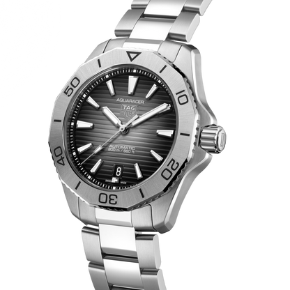 TAG Heuer Aquaracer Professional 200 Date 40mm – Μαύρο