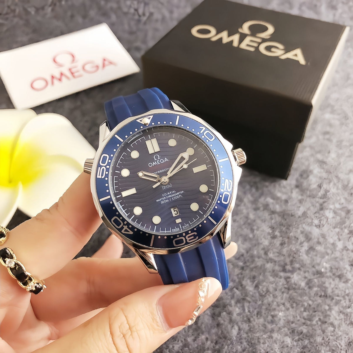 Hodinky Azure Tide Diver