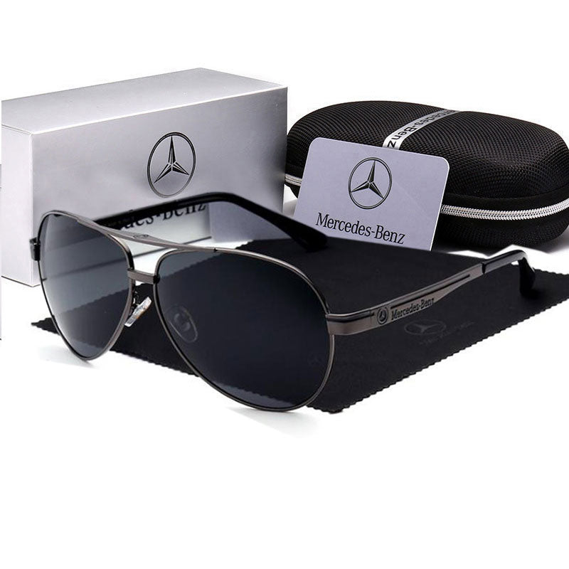 Óculos de sol Mercedes-Benz GLA
