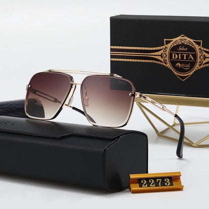 Titanium Look - Dita