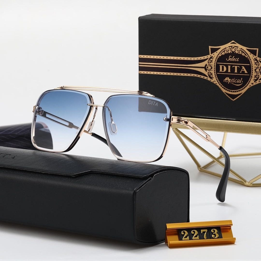 Titanium Look - Dita