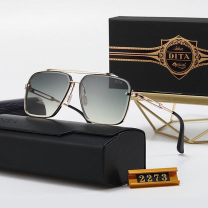 Titanium Look - Dita