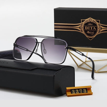 Titanium Look - Dita