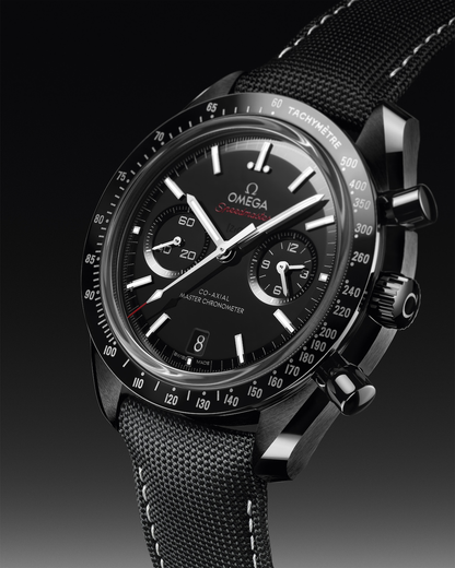 Speedmaster Dark Side of the Moon 44.25mm nylonreim – Premiumutgave